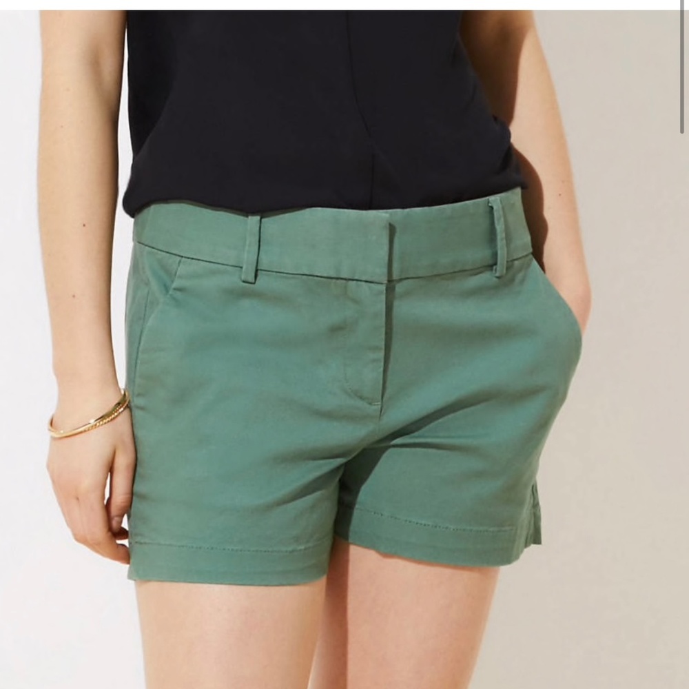 LOFT "Riviera" Gray-Green Shorts - EUC